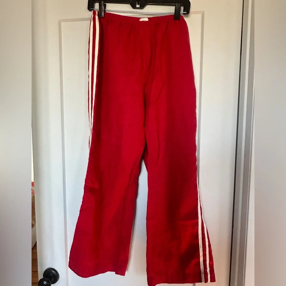 Donni Linen Red Stripe Cropped Pant - Picture 3 of 4